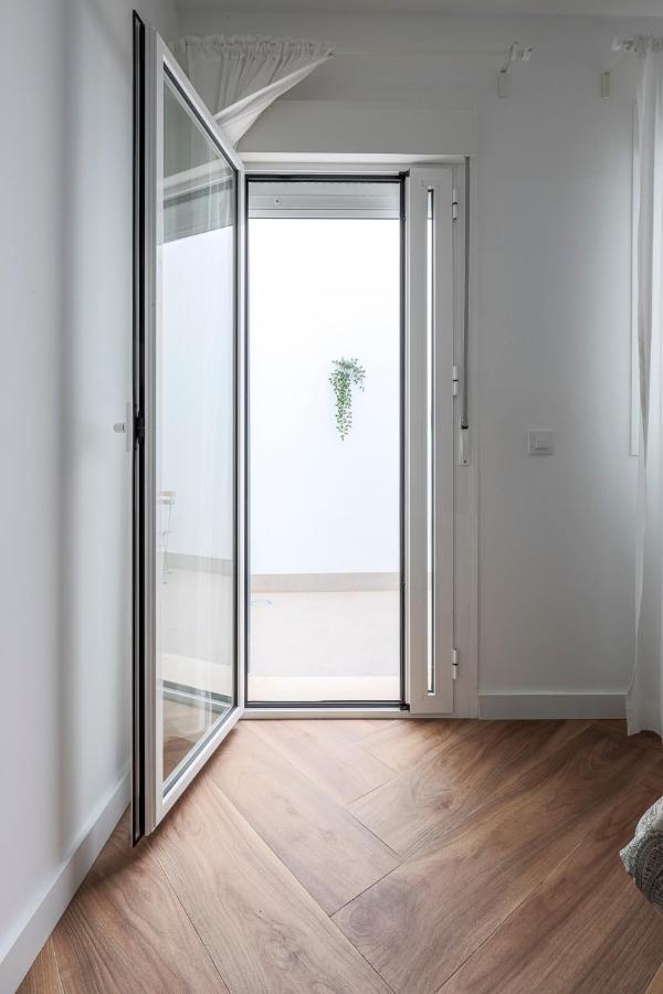 Apartament Algaba Aral