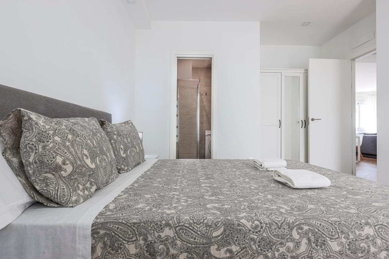 Apartament Algaba Aral *